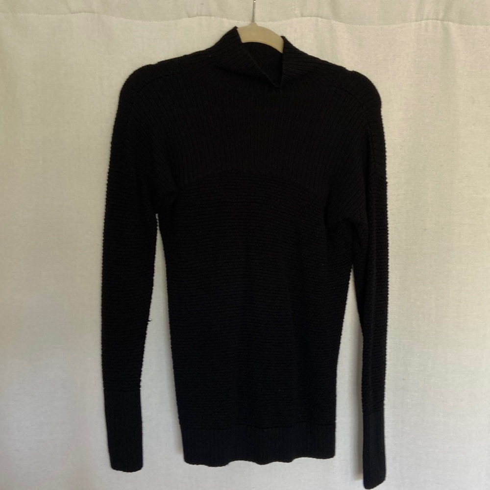 Lululemon Black Sweater